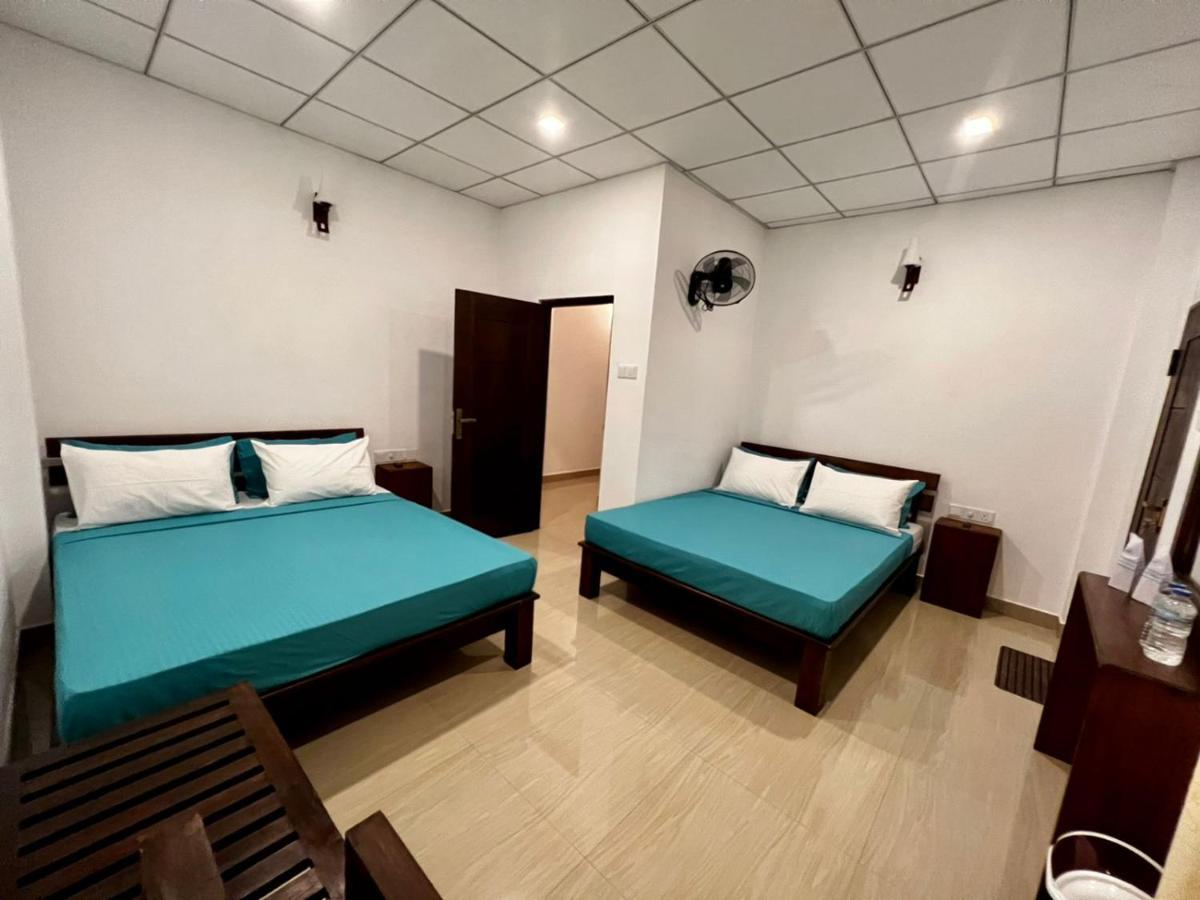 Theon Resort Anuradhapura Exteriör bild