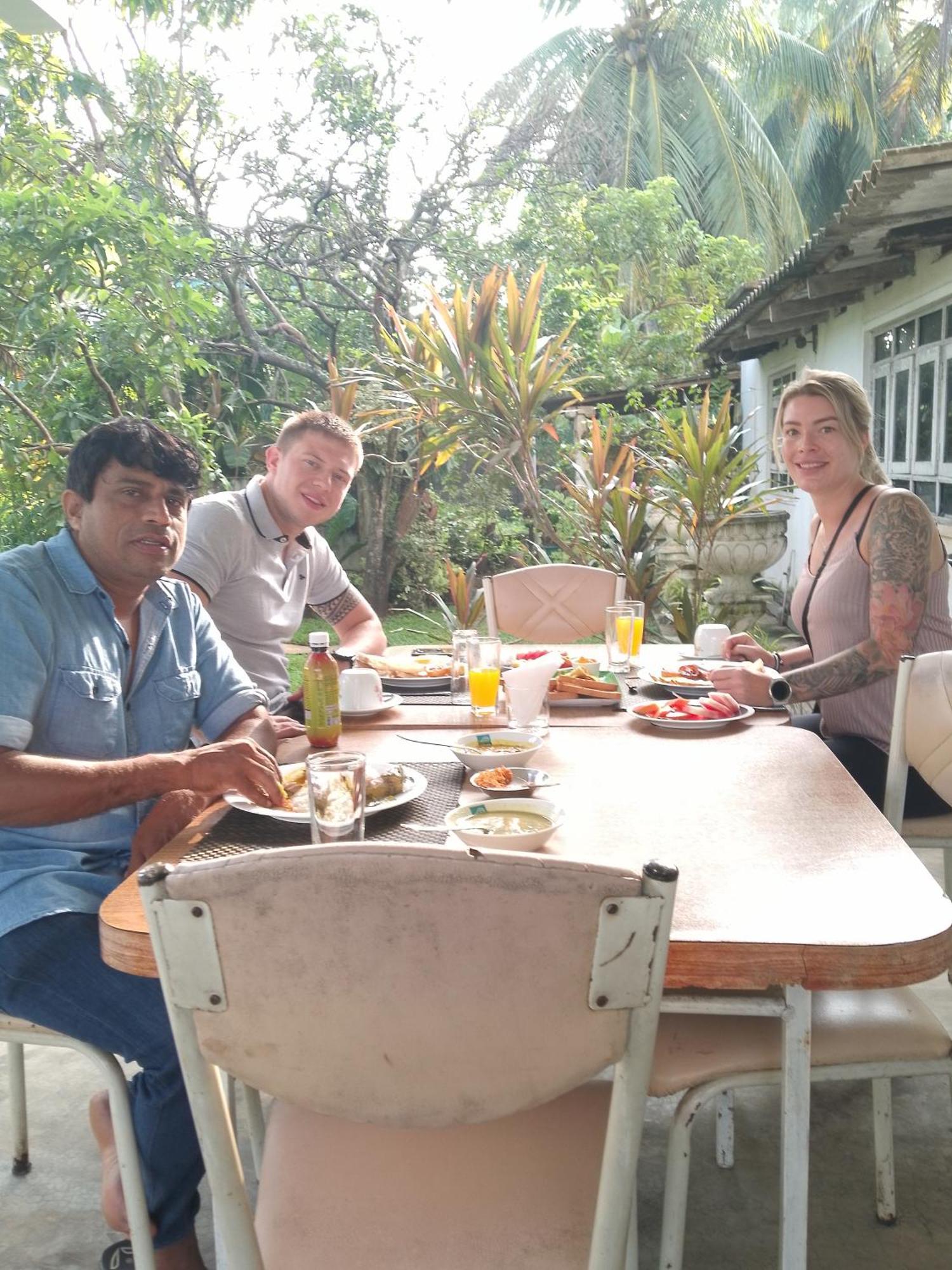 Theon Resort Anuradhapura Exteriör bild
