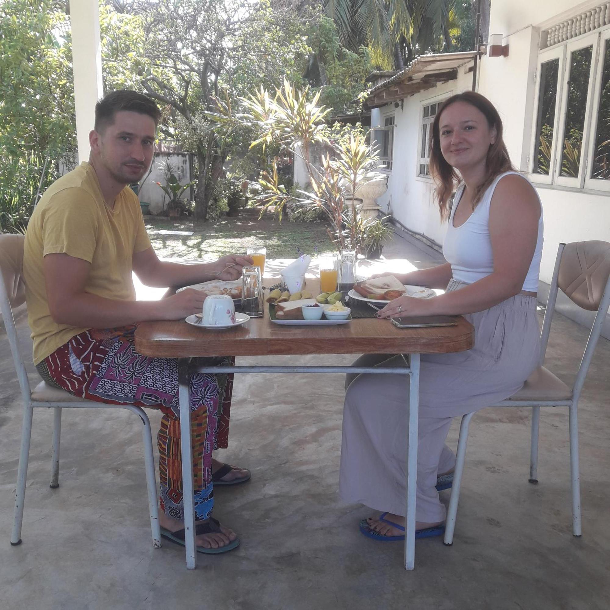 Theon Resort Anuradhapura Exteriör bild